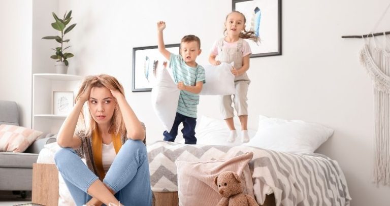 „Nie słucha mnie!” – czyli jak czterolatek po prostu uczy się samodzielności