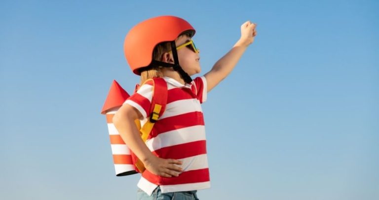 5 kluczowych aspektów, które budują zdrową samoocenę dziecka